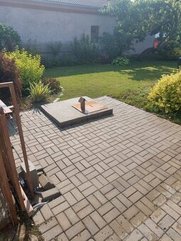 Čistenie fasád zamkovej dlažby pomníkov - 6