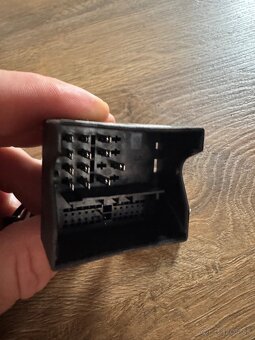 CAN BUS DECODER Adapter VW autorádia - 6