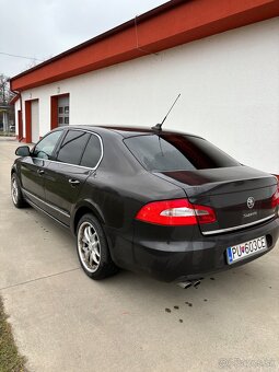 Škoda Superb 2.0 TDI DSG 125 kW - 6
