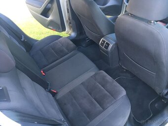 VW Golf VI 1.6 TDI 2010 - 6