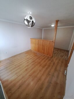 Na predaj veľký 1 a pol izbový byt s balkónom Mateja Bela - 6