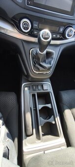 Honda C-RV 1.6D 120KW, r.v.2016, 1.majitel, kupene na SK - 6