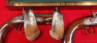 KAZETA S PERKUSNÝMI PIŠTOLAMI - 6