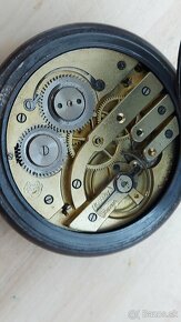 Predám velké funkčné starožitné vreckové hodinky ECLIPSE Leo - 6
