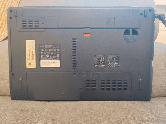 Acer aspire 5750G, i3 2-jadro 2GHz, 6GB RAM, SSD, nová bat. - 6