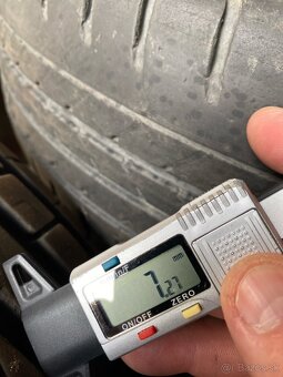 215/65r17 99V Pirelli Scorpion - 6