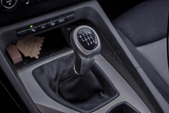 BMW X1 sDrive 18d - 6