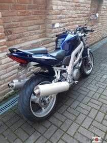 Motocykel Suzuki SV 1000 - 6