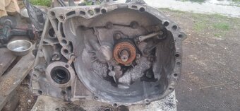Renault fluence  1.6 16v 81kw - 6