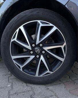 Toyota Yaris 1.5 Dynamic force - 6