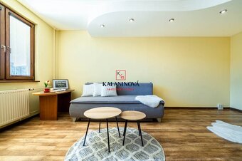 NA PREDAJ: priestranný 4-i byt s loggiou, Košice-Ťahanovce,  - 6