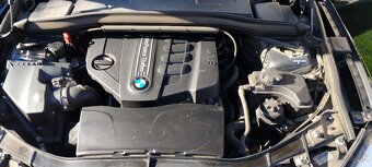 BMW X1 x Drive 18 d - 6