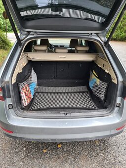Škoda Superb Combi 1.6 TDI DSG - 6