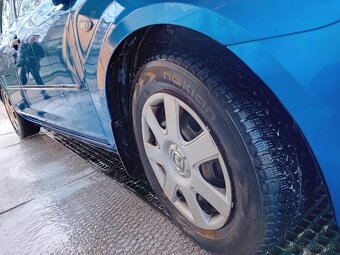 Mazda 3 - 6