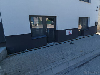 Prenájom 2 izbový byt v centre PB - 6