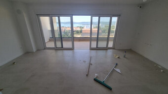 Chorvátsko-Trojizbový apartmán s loggiou Sv.Filip a Jakov - 6