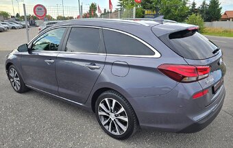 ✅️Hyundai i30 CW 1.6 CRDi Style AT,SK Auto,2 sady kolies✅️ - 6