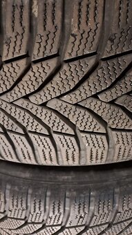 Predám 4ks jazdené zimné 215/55r17-98V Nexen - 6