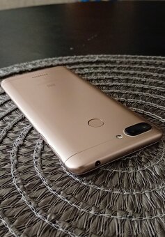 Redmi 6 - 6