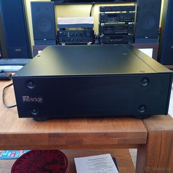 Predám prehrávač Sony cdm x 7 esd - 6