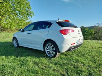 Alfa Romeo Gulietta - 6
