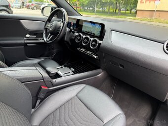 Mercedes Benz GLA 250e 2022 Plug-in hybrid LED,NAVI,KAMERA - 6