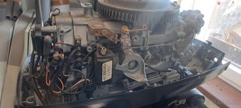 Lodný motor Evinrude 40hp, el. start, dobíjanie - 6