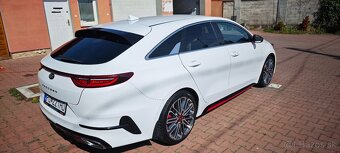 Kia ProCeed 1.6 T-GDi GT - 6