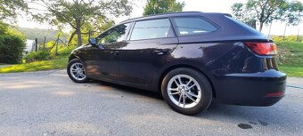 Seat leon 1,6D - 6