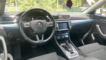 Skoda superb 2.0tdi dsg 110kw - 6