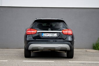 Mercedes-Benz GLA 200 d - 6
