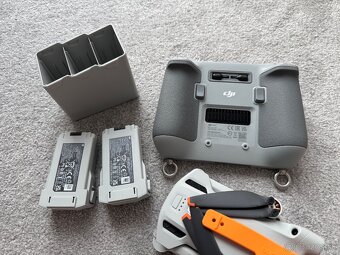 DJI Mini 3 Pro Fly More Combo + DJI RC – kompletný set - 6