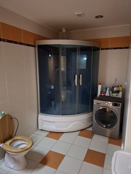Na prenájom 5-izbový byt centrum Banská Bystrica - 6