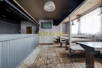 Ponúkame na predaj obchodný priestor Hraničiarskej ulici v Č - 6