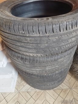 Letné pneu Barum 205/55r16 - 6