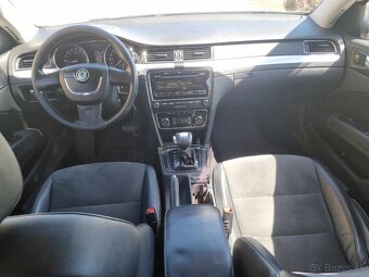 skoda superb combi 2.0 tdi - 6