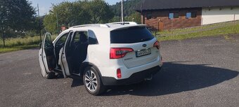 Kia Sorento - 6