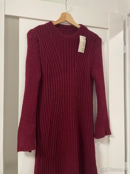Dámske tmavočervené šaty - 6