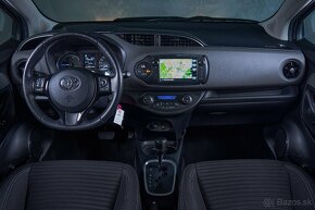 Toyota Yaris 1.5 Hybrid e-CVT Active , 2019, 54kW, DPH - 6