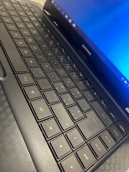 Predám notebook comqaq presadil cq56 - 6