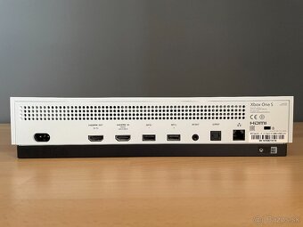 Xbox One S 500GB + Hry - 6