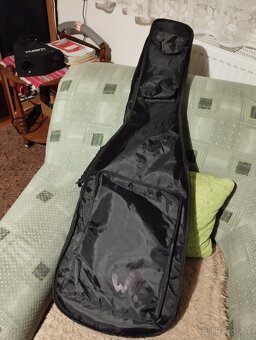 Fender - 6