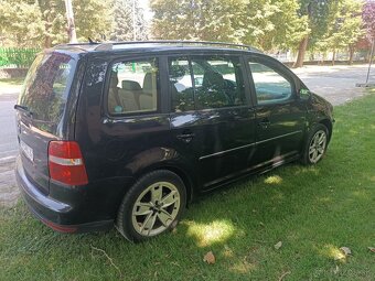 Vw Touran 1.9tdi 7miestne - 6