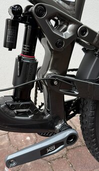 Celoodpružený enduro bajk Trek Slash 9 GX AXS T-Type - 6