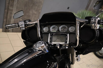 Harley Davidson Electra glide Ultra Limited - 6