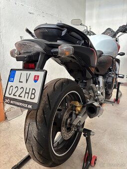 Honda Hornet 600 - 6