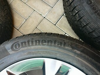 Ford Explorer 5x114,3 r20 - 6