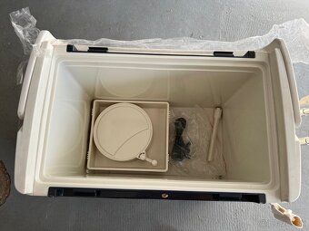 Predam rybarsku stolicku s boxom na ryby AWA-SHIMA - 6