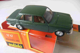 Mercedes Benz auticka v mierke 1:43 - 6