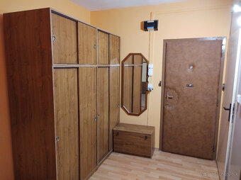 Predaj 2 izbový byt s balkónom na Petzvalovej ul. v Nitre - - 6
